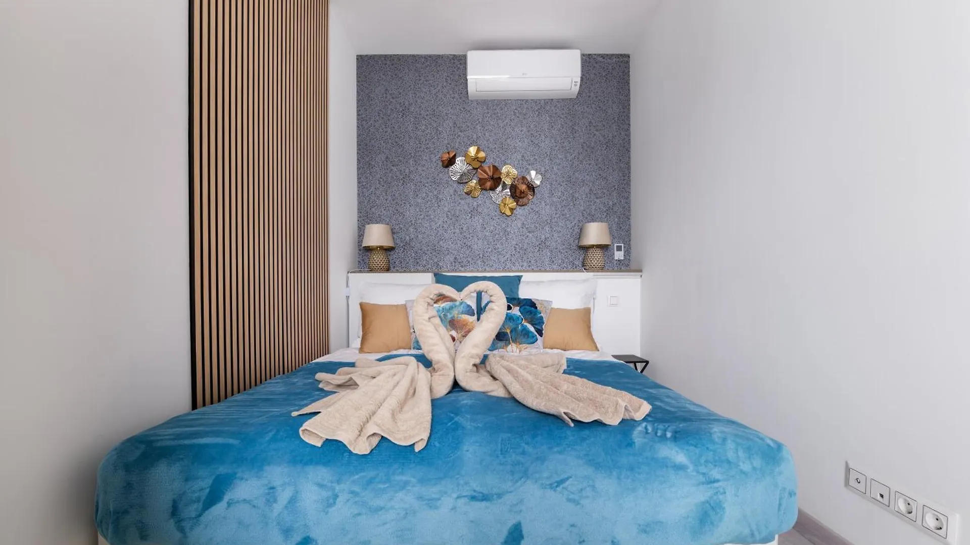 Rames-Cosmo Downtown Apartment With Rooftop Pool Budapest
